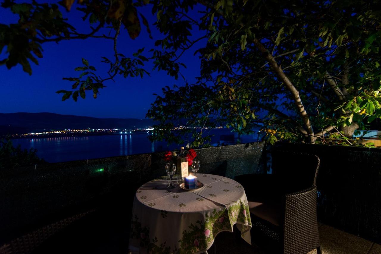 Holidays Apartments Slanada With Terrace And Sea View, Near The Beach & Town Trogir, Free Parking, Quiet Place On Peninsula Ciovo Dış mekan fotoğraf