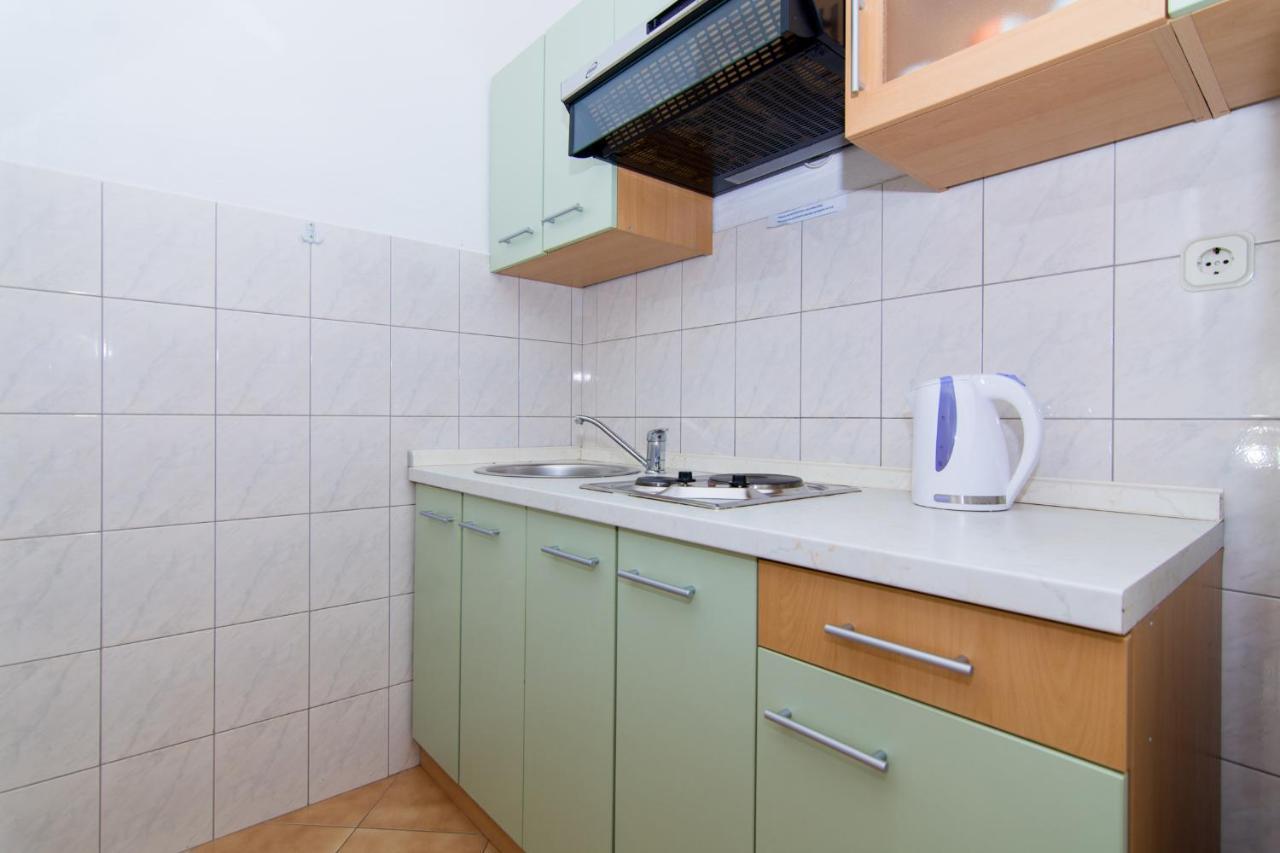 Holidays Apartments Slanada With Terrace And Sea View, Near The Beach & Town Trogir, Free Parking, Quiet Place On Peninsula Ciovo Dış mekan fotoğraf